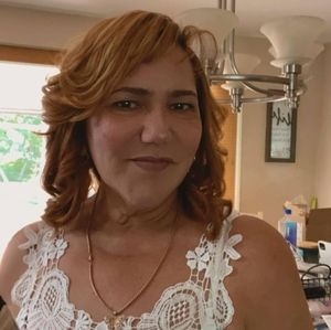 Meet your Posher, Neyda